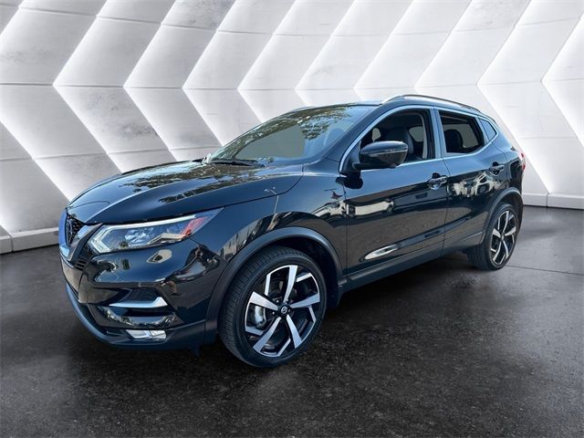 2022 Nissan Rogue Sport SL