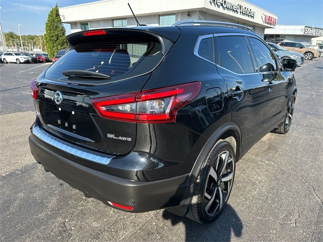 2022 Nissan Rogue Sport SL