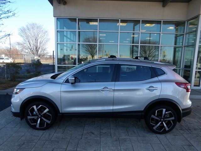 2022 Nissan Rogue Sport SL