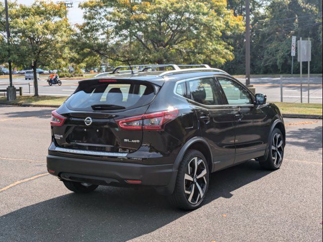 2022 Nissan Rogue Sport SL