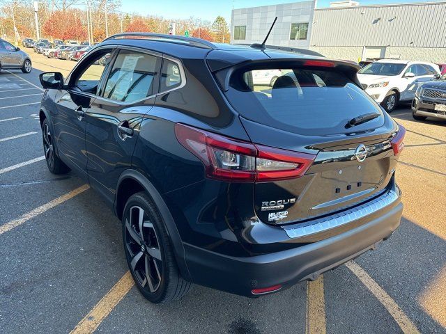 2022 Nissan Rogue Sport SL