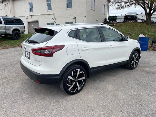 2022 Nissan Rogue Sport SL