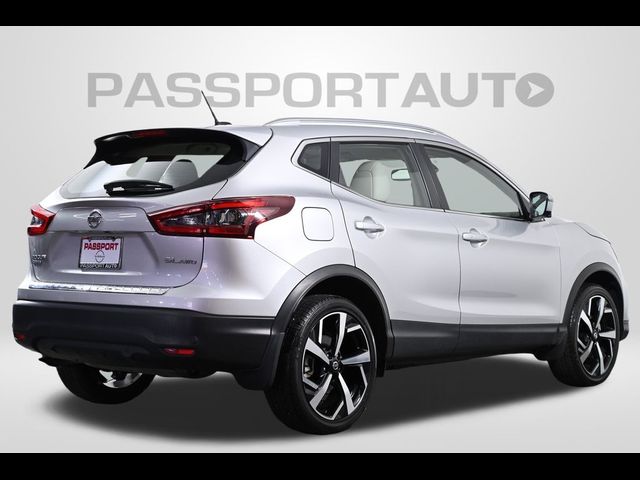 2022 Nissan Rogue Sport SL