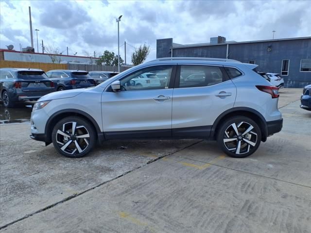 2022 Nissan Rogue Sport SL