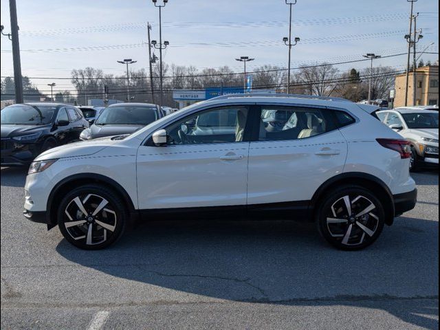 2022 Nissan Rogue Sport SL