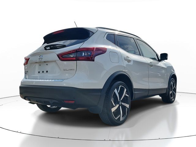 2022 Nissan Rogue Sport SL