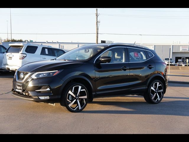 2022 Nissan Rogue Sport SL