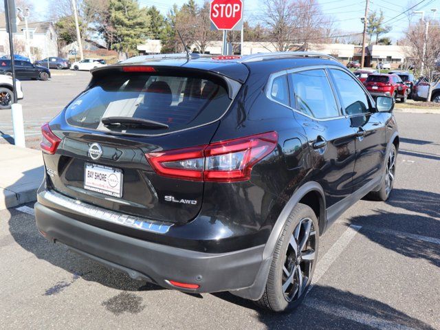 2022 Nissan Rogue Sport SL