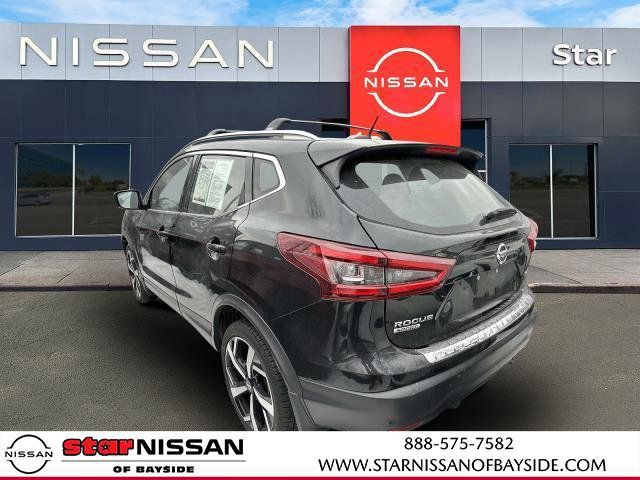 2022 Nissan Rogue Sport SL