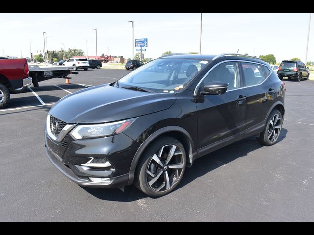 2022 Nissan Rogue Sport SL