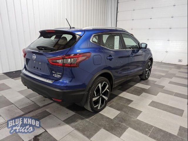 2022 Nissan Rogue Sport SL