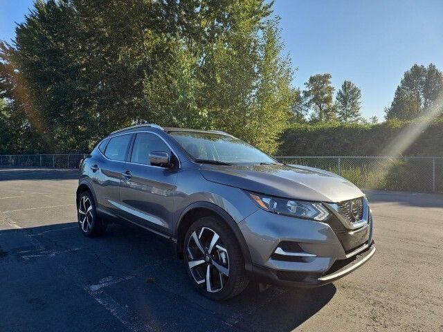 2022 Nissan Rogue Sport SL