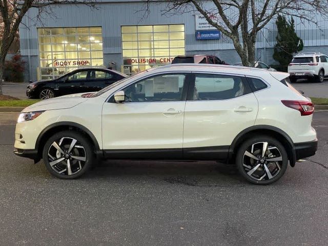 2022 Nissan Rogue Sport SL