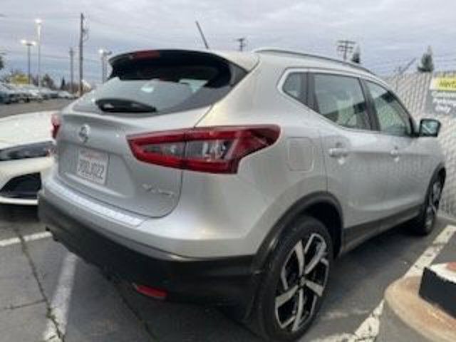 2022 Nissan Rogue Sport SL