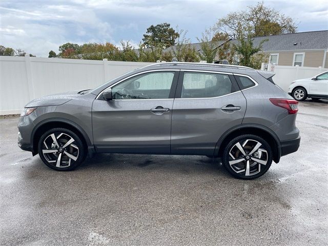 2022 Nissan Rogue Sport SL