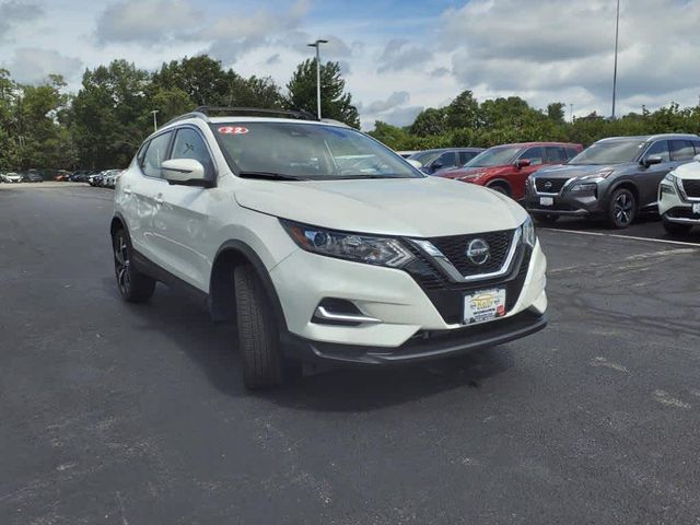 2022 Nissan Rogue Sport SL