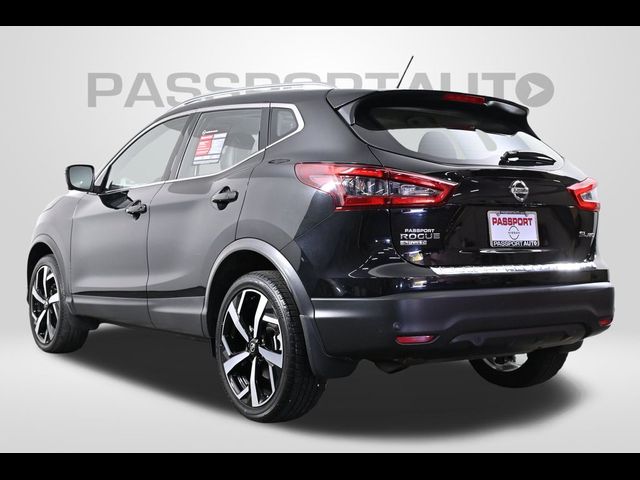 2022 Nissan Rogue Sport SL