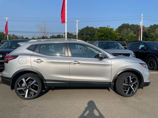 2022 Nissan Rogue Sport SL