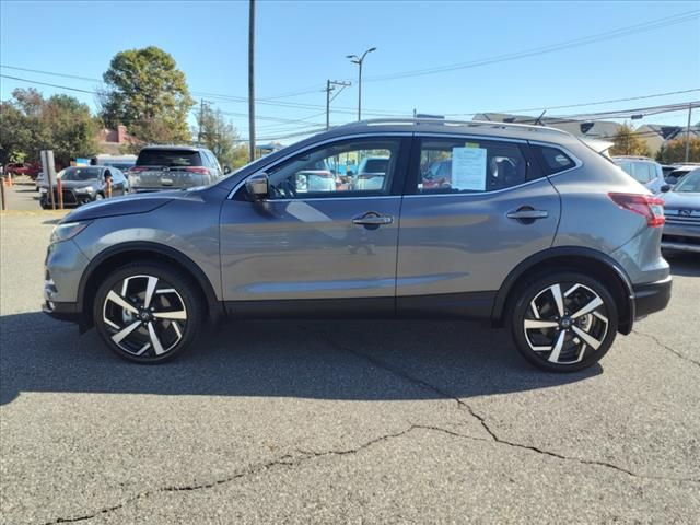 2022 Nissan Rogue Sport SL