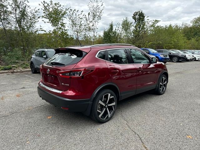 2022 Nissan Rogue Sport SL