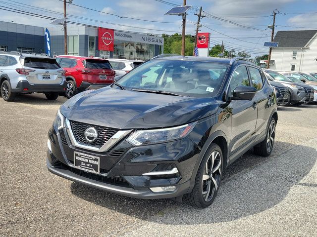 2022 Nissan Rogue Sport SL