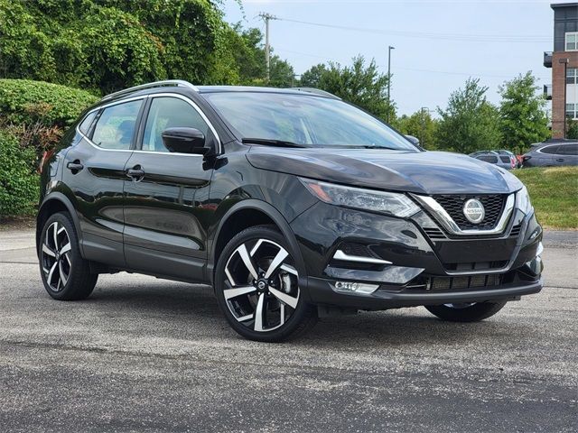 2022 Nissan Rogue Sport SL