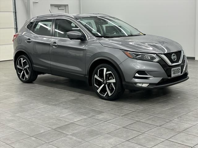 2022 Nissan Rogue Sport SL