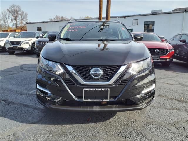 2022 Nissan Rogue Sport SL