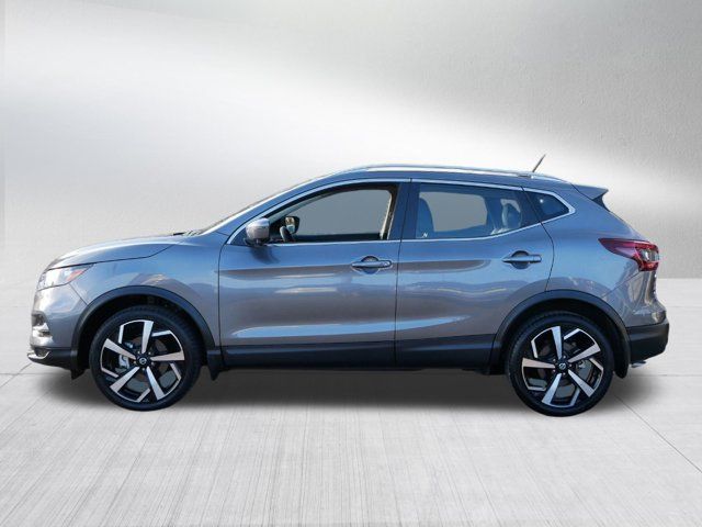 2022 Nissan Rogue Sport SL