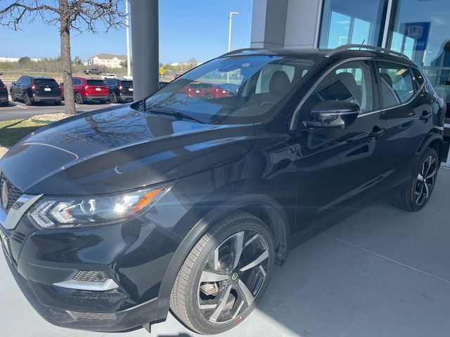 2022 Nissan Rogue Sport SL