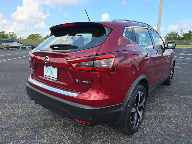 2022 Nissan Rogue Sport SL