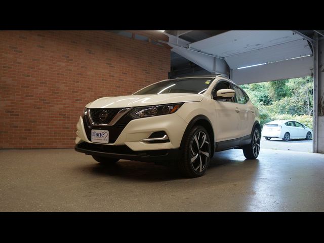 2022 Nissan Rogue Sport SL