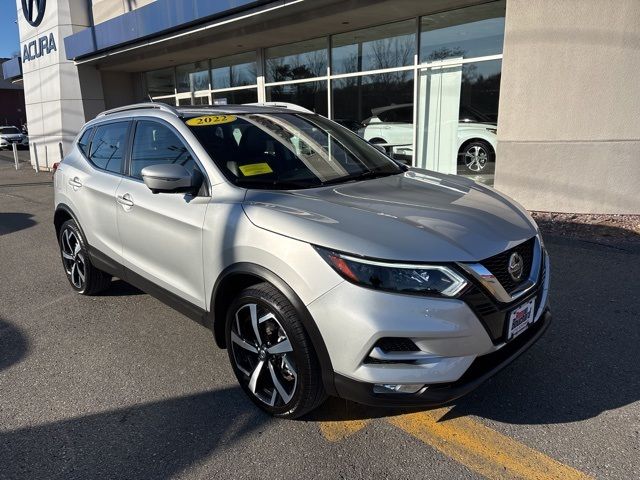 2022 Nissan Rogue Sport SL