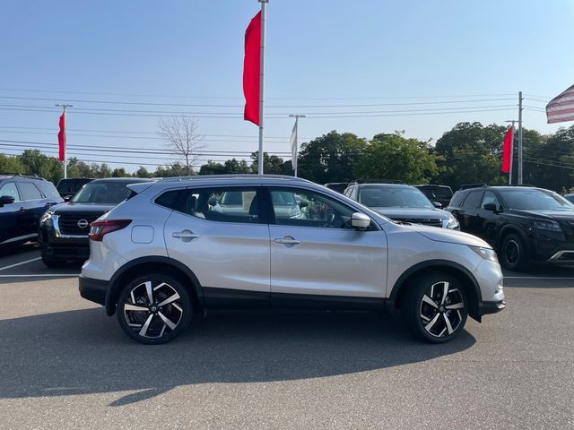 2022 Nissan Rogue Sport SL