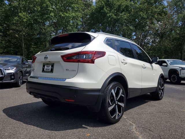 2022 Nissan Rogue Sport SL