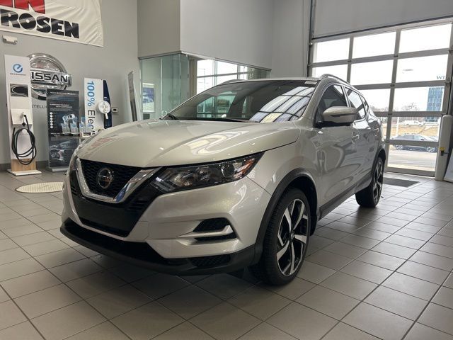 2022 Nissan Rogue Sport SL