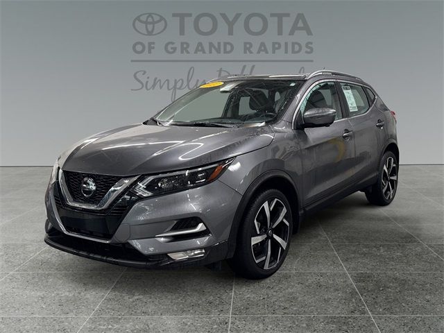 2022 Nissan Rogue Sport SL