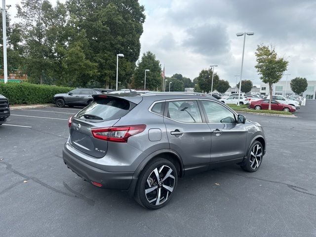 2022 Nissan Rogue Sport SL