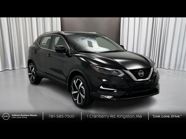 2022 Nissan Rogue Sport SL