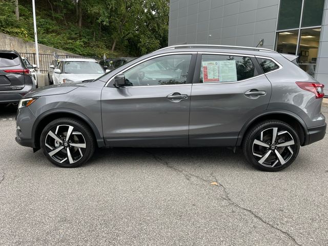 2022 Nissan Rogue Sport SL