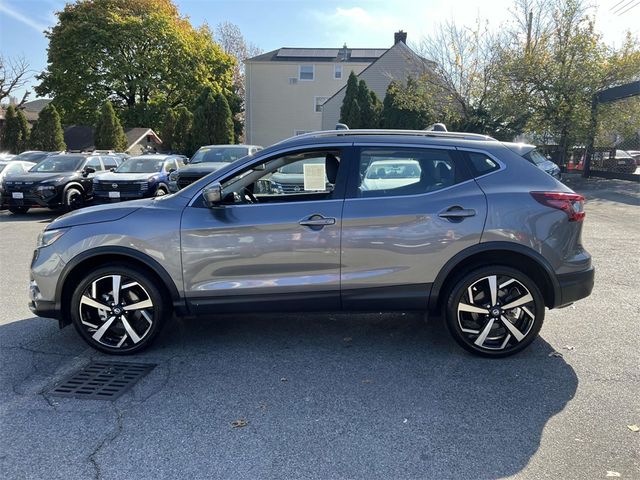 2022 Nissan Rogue Sport SL