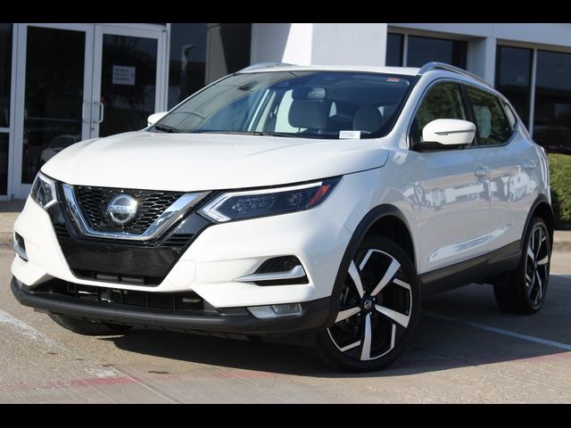 2022 Nissan Rogue Sport SL