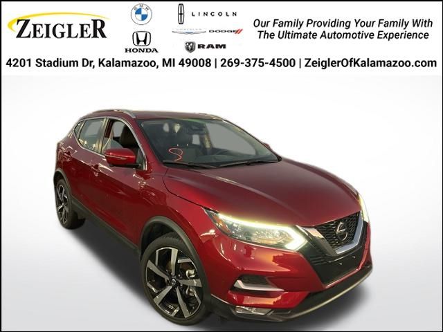 2022 Nissan Rogue Sport SL