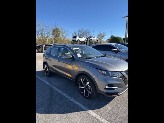 2022 Nissan Rogue Sport SL