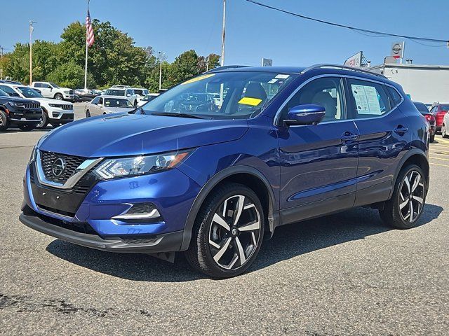 2022 Nissan Rogue Sport SL