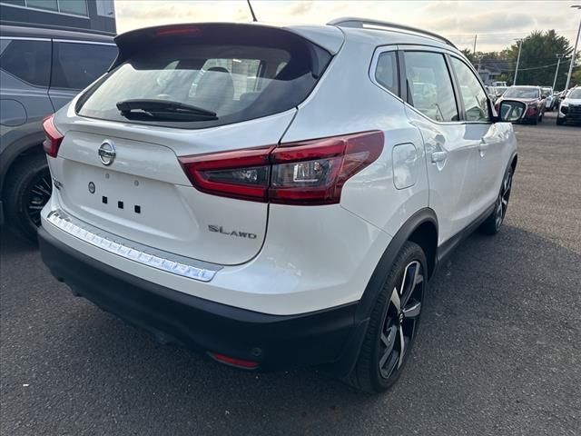 2022 Nissan Rogue Sport SL