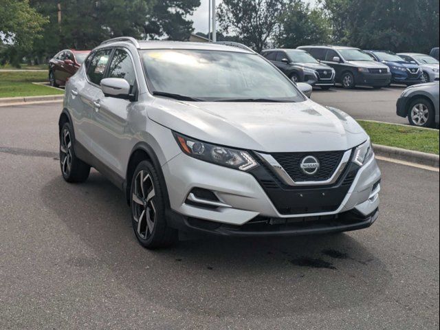 2022 Nissan Rogue Sport SL