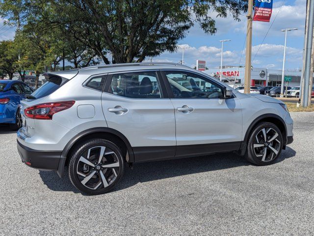 2022 Nissan Rogue Sport SL