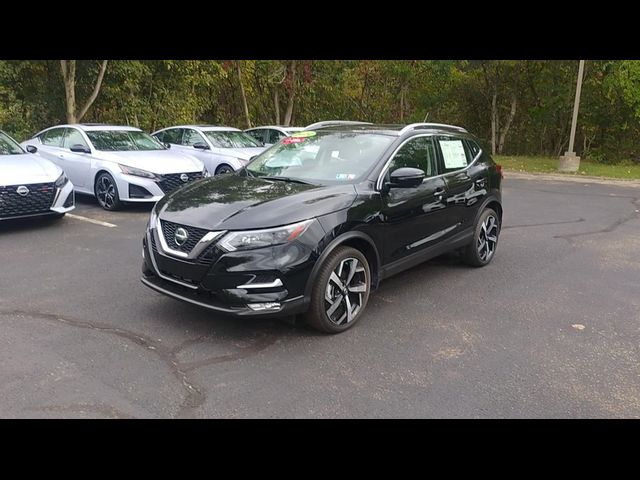 2022 Nissan Rogue Sport SL