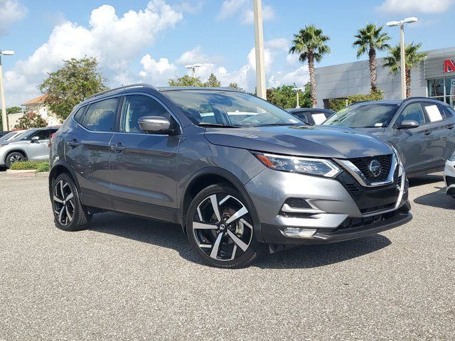 2022 Nissan Rogue Sport SL